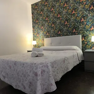 Apartment Center Magdalena Premium, Free Parking, Seville